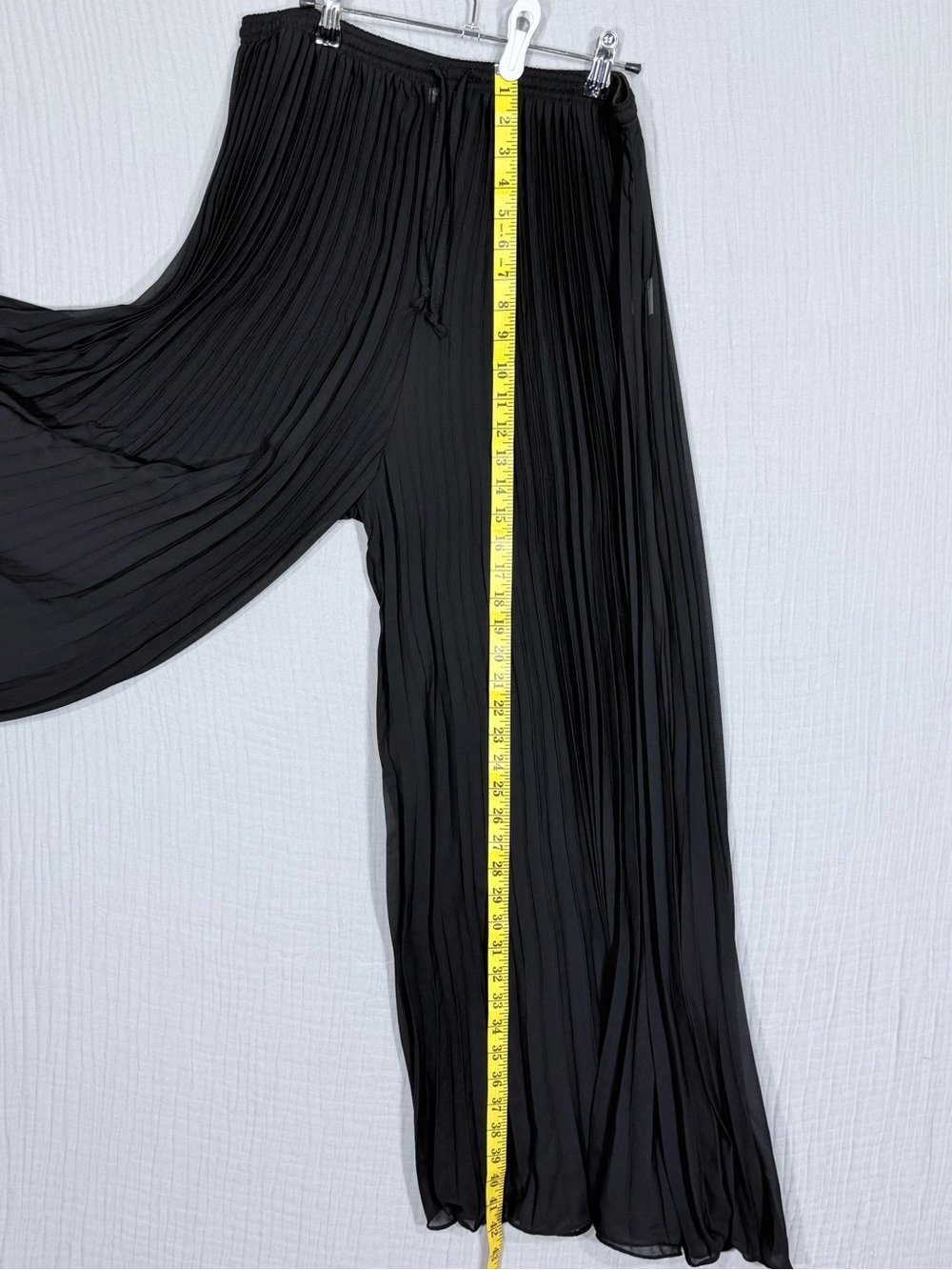 VENUS Black Sheer Pleated Wide Leg Cover-Up Pants – Size M - Picture 4 of 7